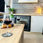 The Hideaway Semesterbostad